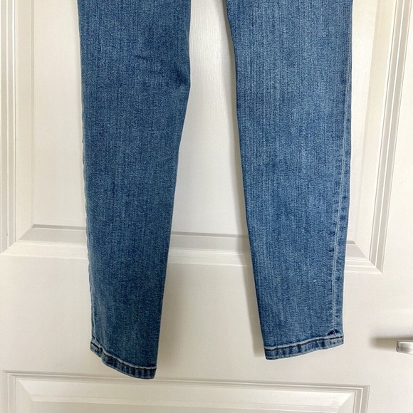 Boden The Soho Skinny Distressed Midrise Jeans Size 6 UK 2 US Regular Med Wash - Picture 6 of 13